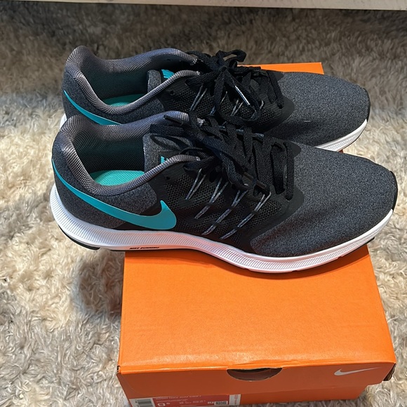 Nike run swift brand new - Picture 2 of 4